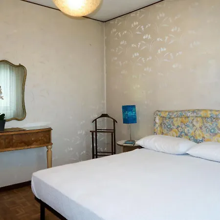 Apartment Locazione Turistica Vigera - Pva176